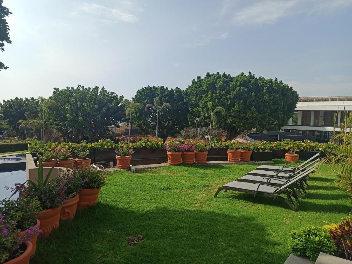 Villa Internacional Hotel & Club Куернавака Екстериор снимка