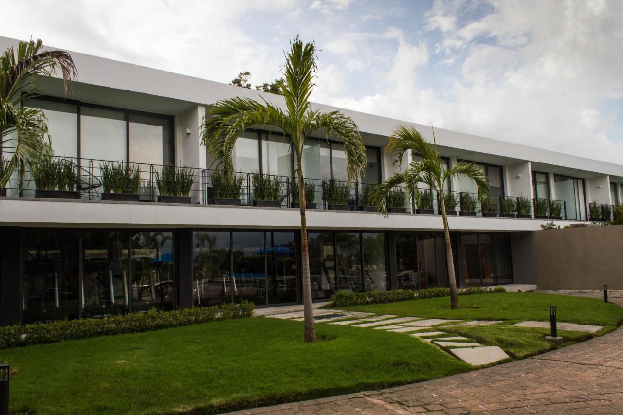 Villa Internacional Hotel & Club Куернавака Екстериор снимка