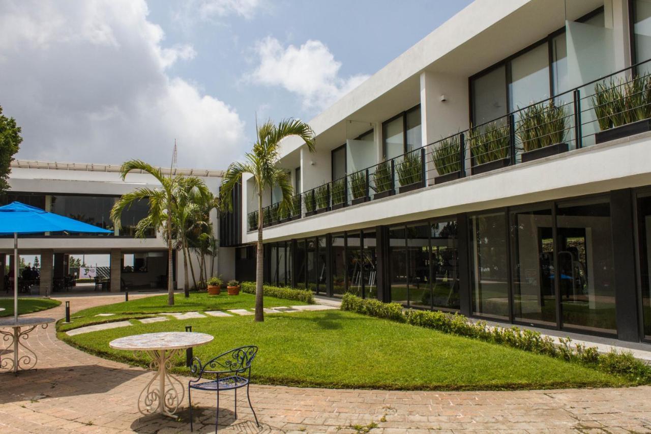 Villa Internacional Hotel & Club Куернавака Екстериор снимка