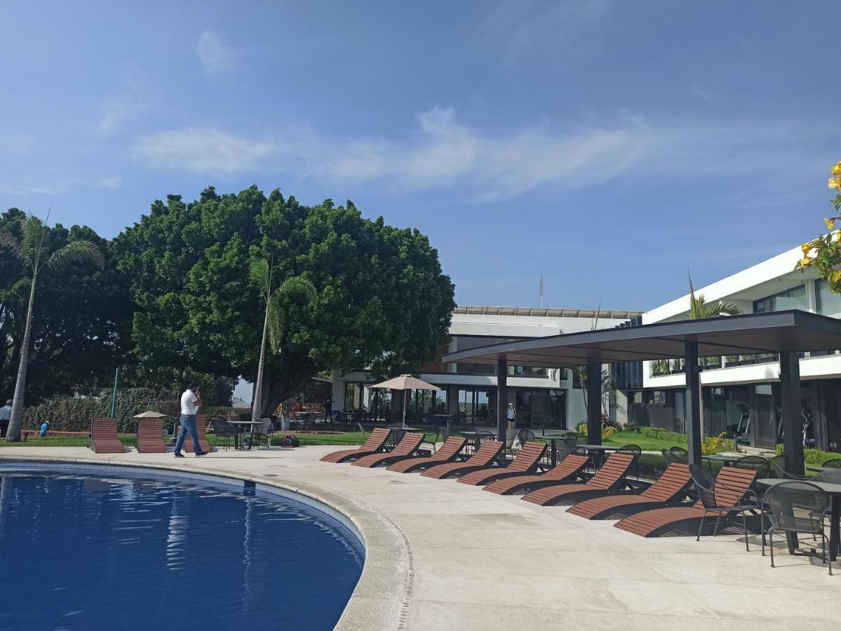 Villa Internacional Hotel & Club Куернавака Екстериор снимка