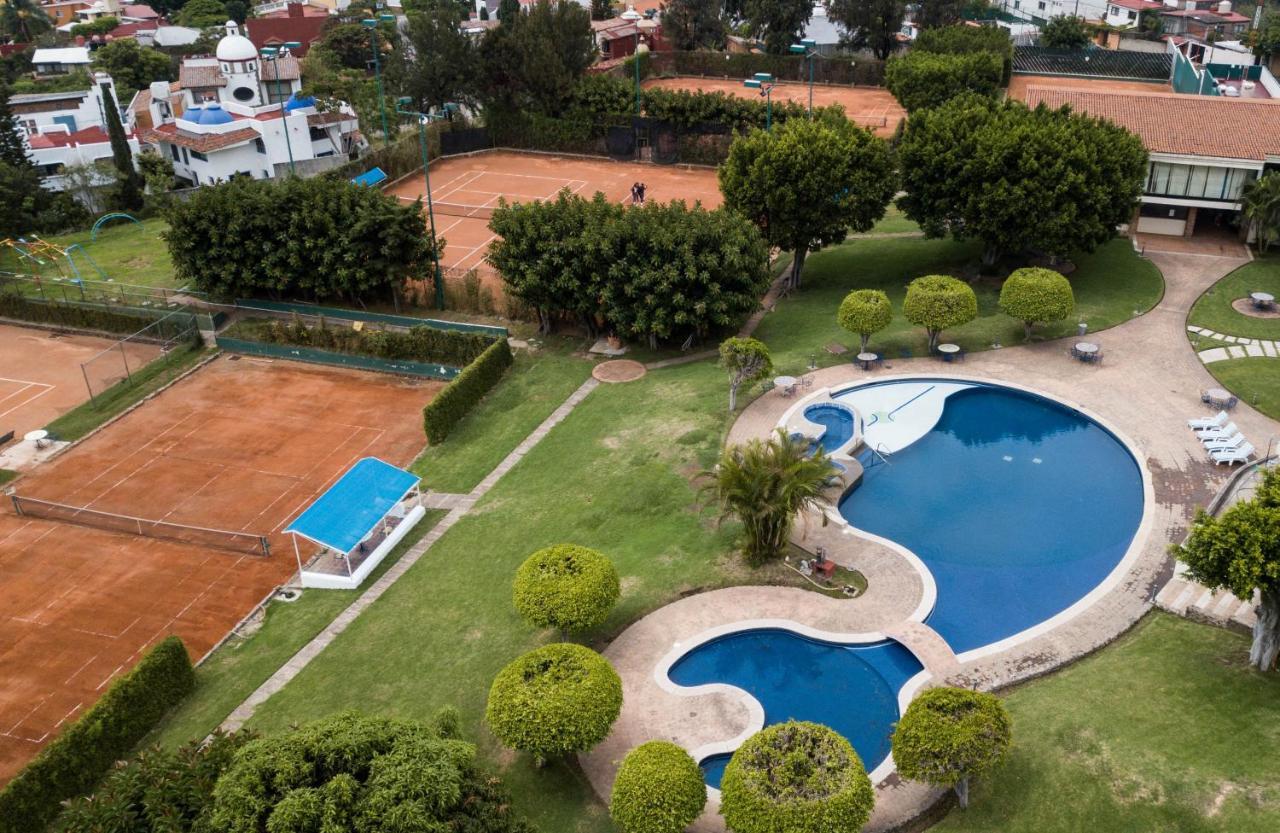 Villa Internacional Hotel & Club Куернавака Екстериор снимка